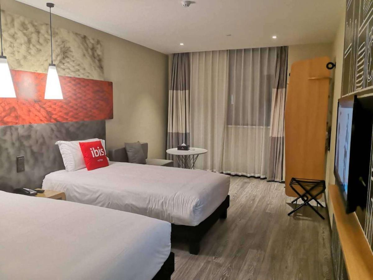 Ibis Nanchang Zhongshan Road Pedestrian Street Hotel Exterior photo
